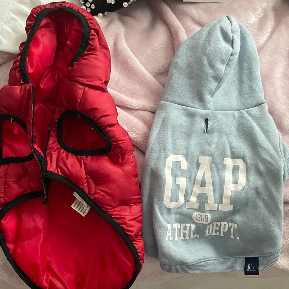 GAP PUPPY Red Puffer Vest and Light Blue Hoodie Set